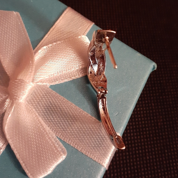 1/4ct Platinum Diamond Infinity Hoop Earrings - Picture 4 of 5